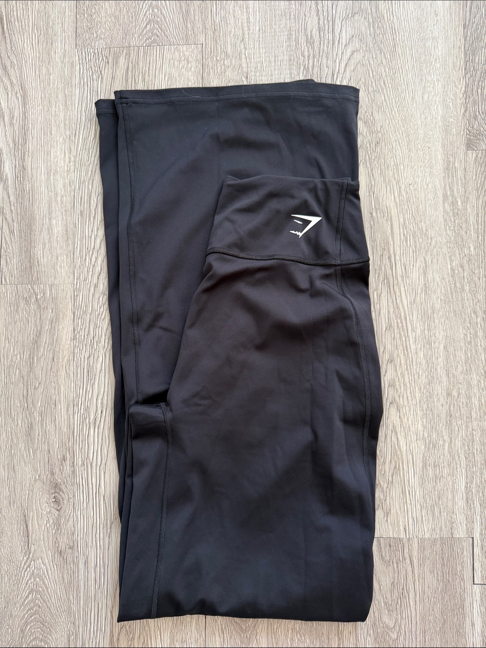 Gymshark Black High-Rise Straight-Leg Leggings - Picture 3 of 4